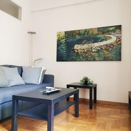 Koukaki Cozy Apartment 5 Minutes To Metro أثينا المظهر الخارجي الصورة
