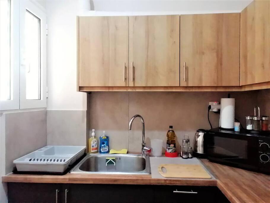 Koukaki Cozy Apartment 5 Minutes To Metro أثينا المظهر الخارجي الصورة